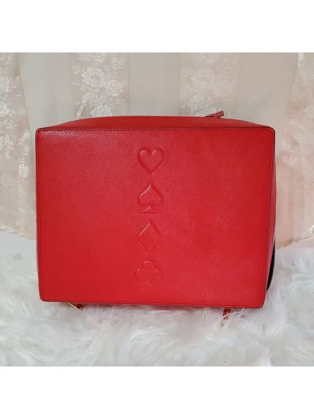 Estee Lauder very roomy